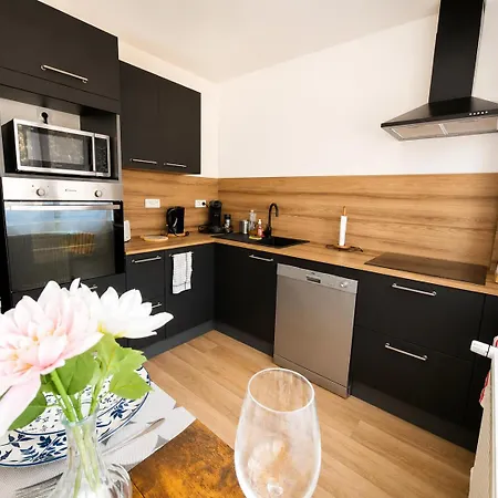 아파트 Le Cosy De 칸텔로