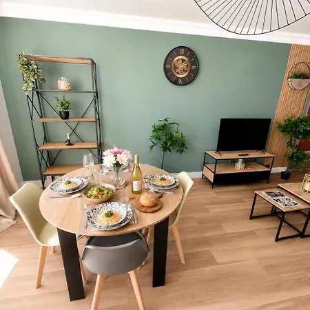 Le Cosy De 칸텔로